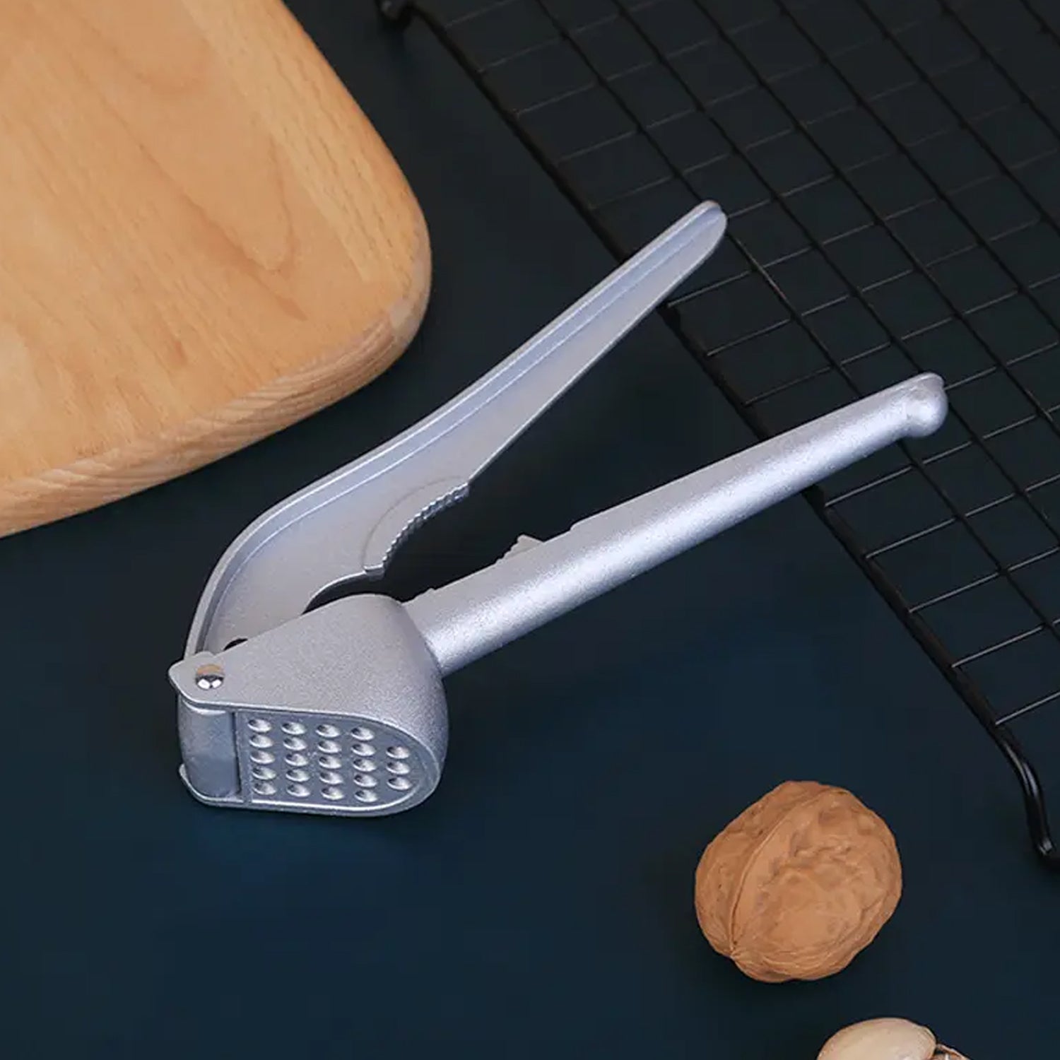 7030a Garlic Press All Aluminum Easy To Use With Light Weight Without Difficulty Cooking Baking Kitchen Tool Dishwaher Safe 7030a Garlic Press All Aluminum Easy To Use With Light Weight Without Difficulty Cooking Baking Kitchen Tool Dishwaher Safe